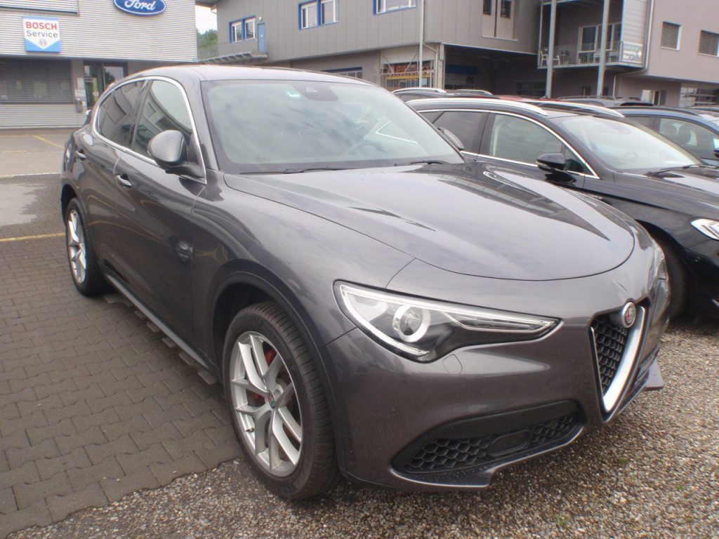 ALFA ROMEO STELVIO 2.0 Q4 280 Super, Petrol, Second hand / Used, Automatic - 2