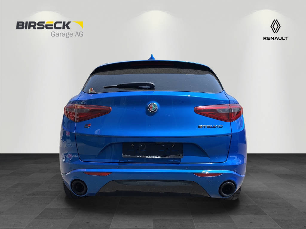 ALFA ROMEO Stelvio 2.0 Q4 280 Veloce, Petrol, Second hand / Used, Automatic - 4