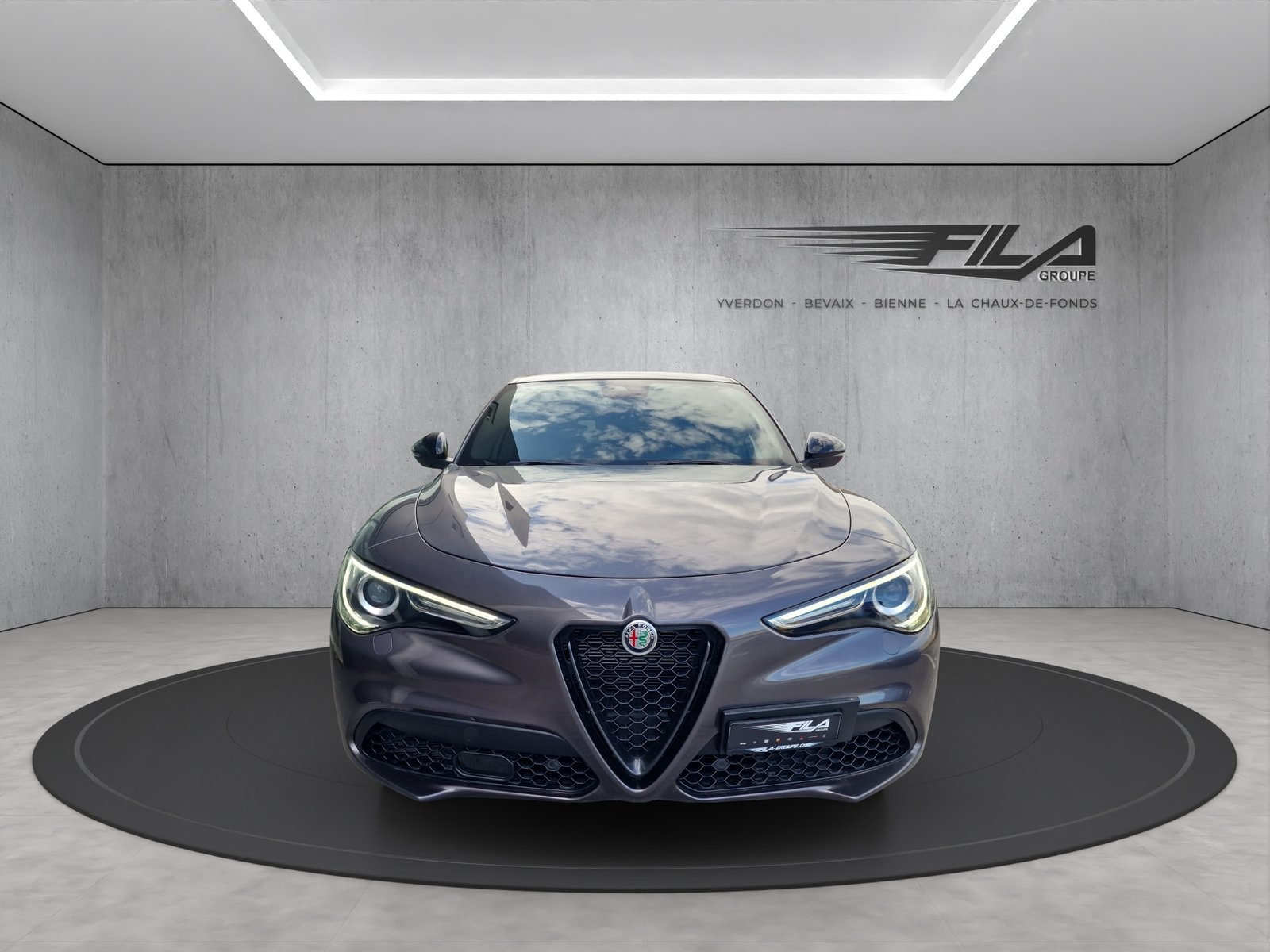 ALFA ROMEO STELVIO 2.0 Q4 280 Veloce, Essence, Occasion / Utilisé, Automatique - 2