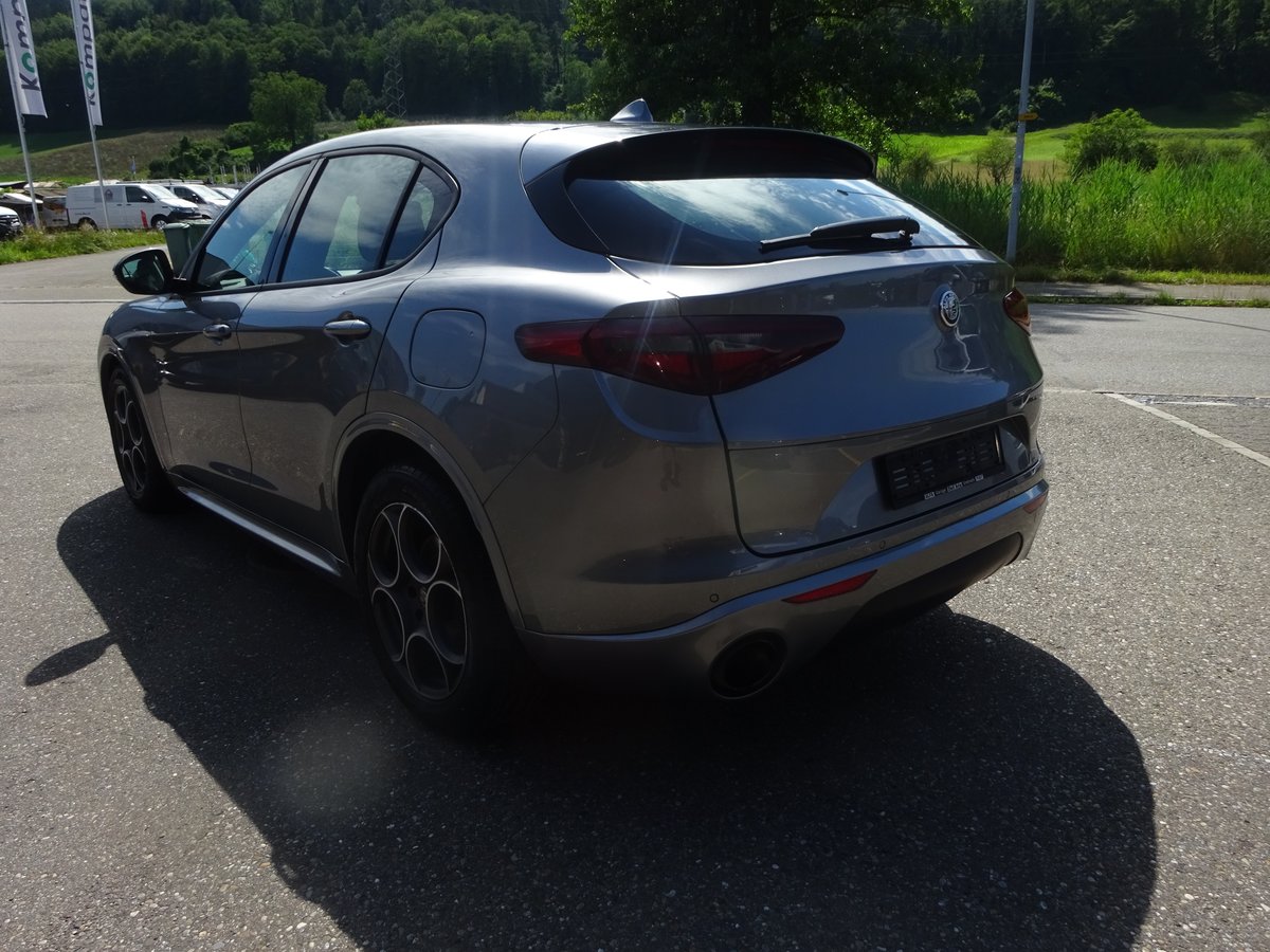 ALFA ROMEO Stelvio 2.0 Super Q4 Automatic, Essence, Occasion / Utilisé, Automatique - 3