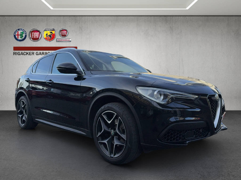 ALFA ROMEO Stelvio 2.0 Q4 280 Super, Benzin, Occasion / Gebraucht, Automatik - 2