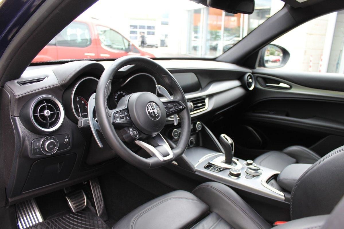 ALFA ROMEO Stelvio 2.0 Q4 280 Veloce, Essence, Occasion / Utilisé, Automatique - 7