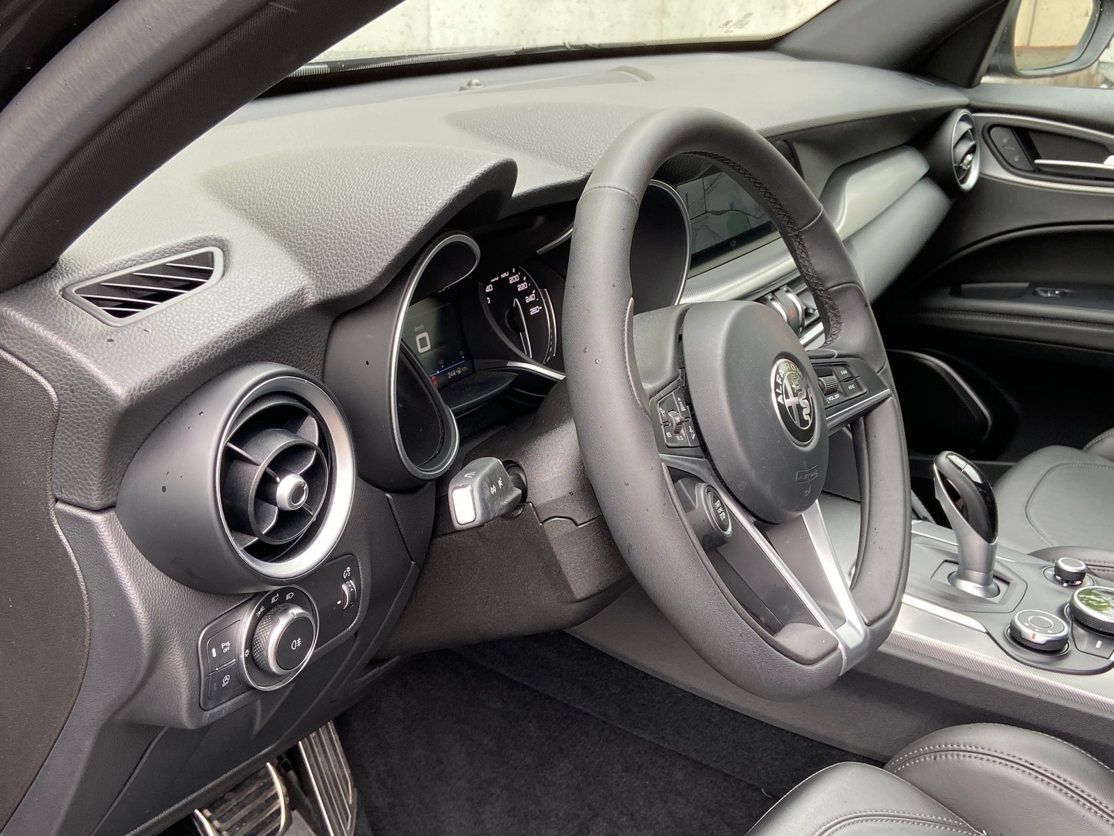 ALFA ROMEO Stelvio 2.0 Super Pack Veloce Sport Q4, Petrol, Second hand / Used, Automatic - 5