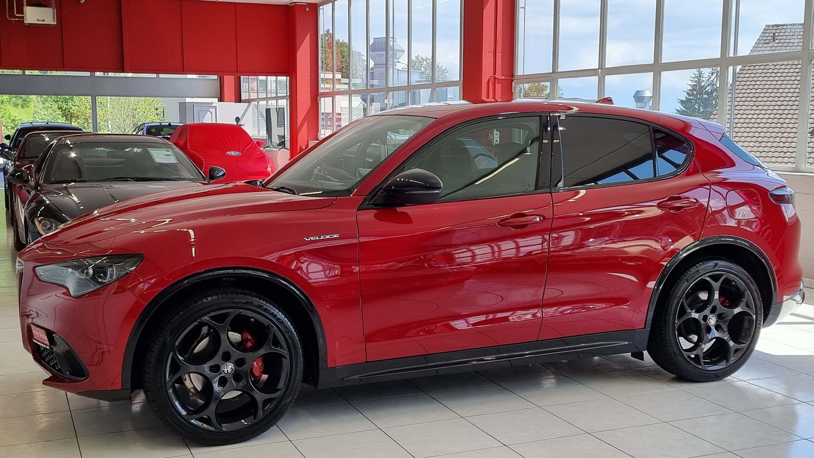 ALFA ROMEO Stelvio 2.0 Q4 280 Veloce, Essence, Occasion / Utilisé, Automatique - 2