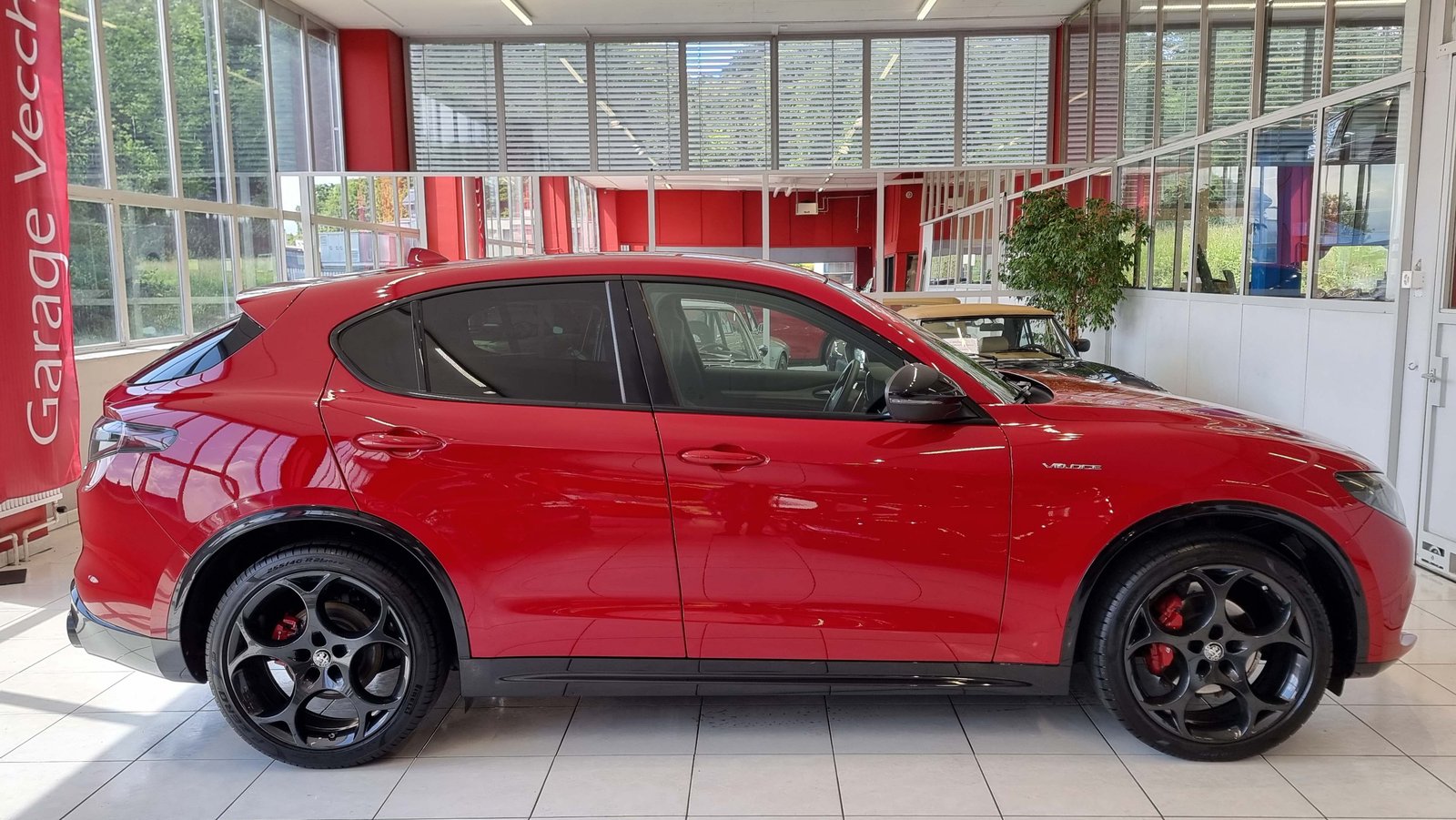 ALFA ROMEO Stelvio 2.0 Q4 280 Veloce, Essence, Occasion / Utilisé, Automatique - 6