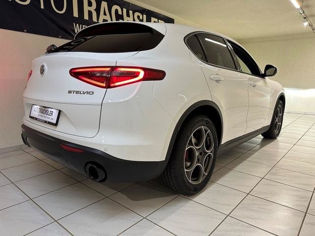 ALFA ROMEO Stelvio 2.2 D Q4 190 Super, Diesel, Occasion / Utilisé, Automatique - 4