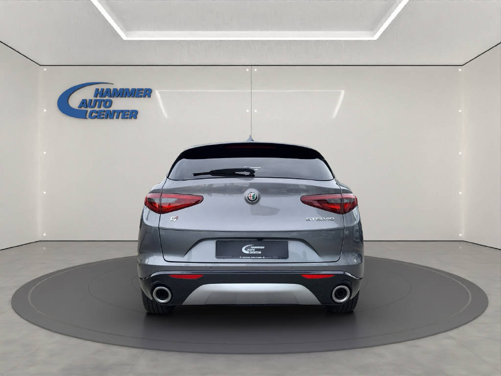 ALFA ROMEO Stelvio 2.0 Q4 280 Ti, Benzin, Occasion / Gebraucht, Automatik - 4