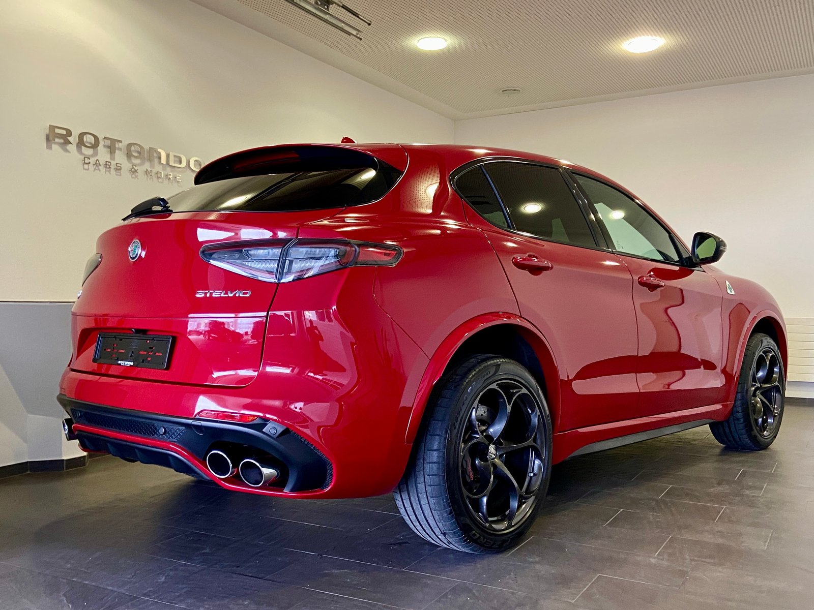 ALFA ROMEO Stelvio 2.9 V6 Quadrifoglio Q4, Petrol, Second hand / Used, Automatic - 3