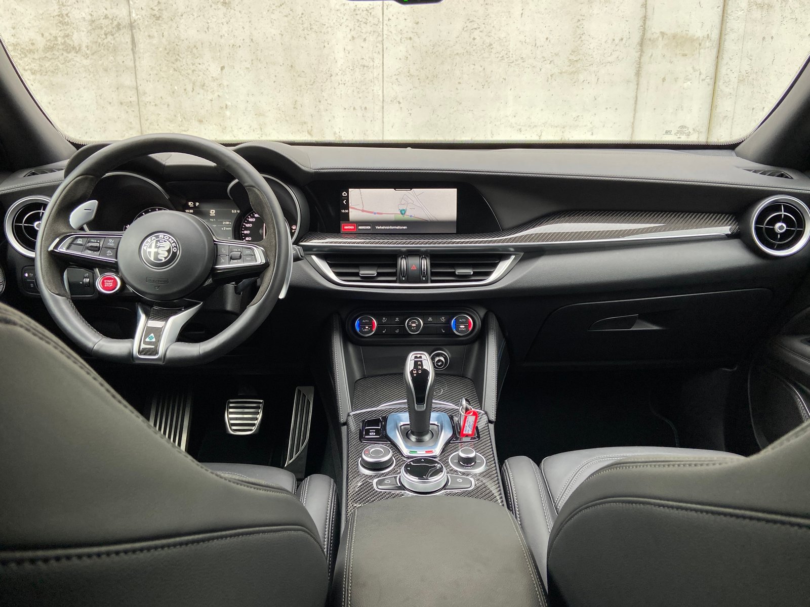 ALFA ROMEO Stelvio 2.9 V6 Quadrifoglio Q4, Petrol, Second hand / Used, Automatic - 4