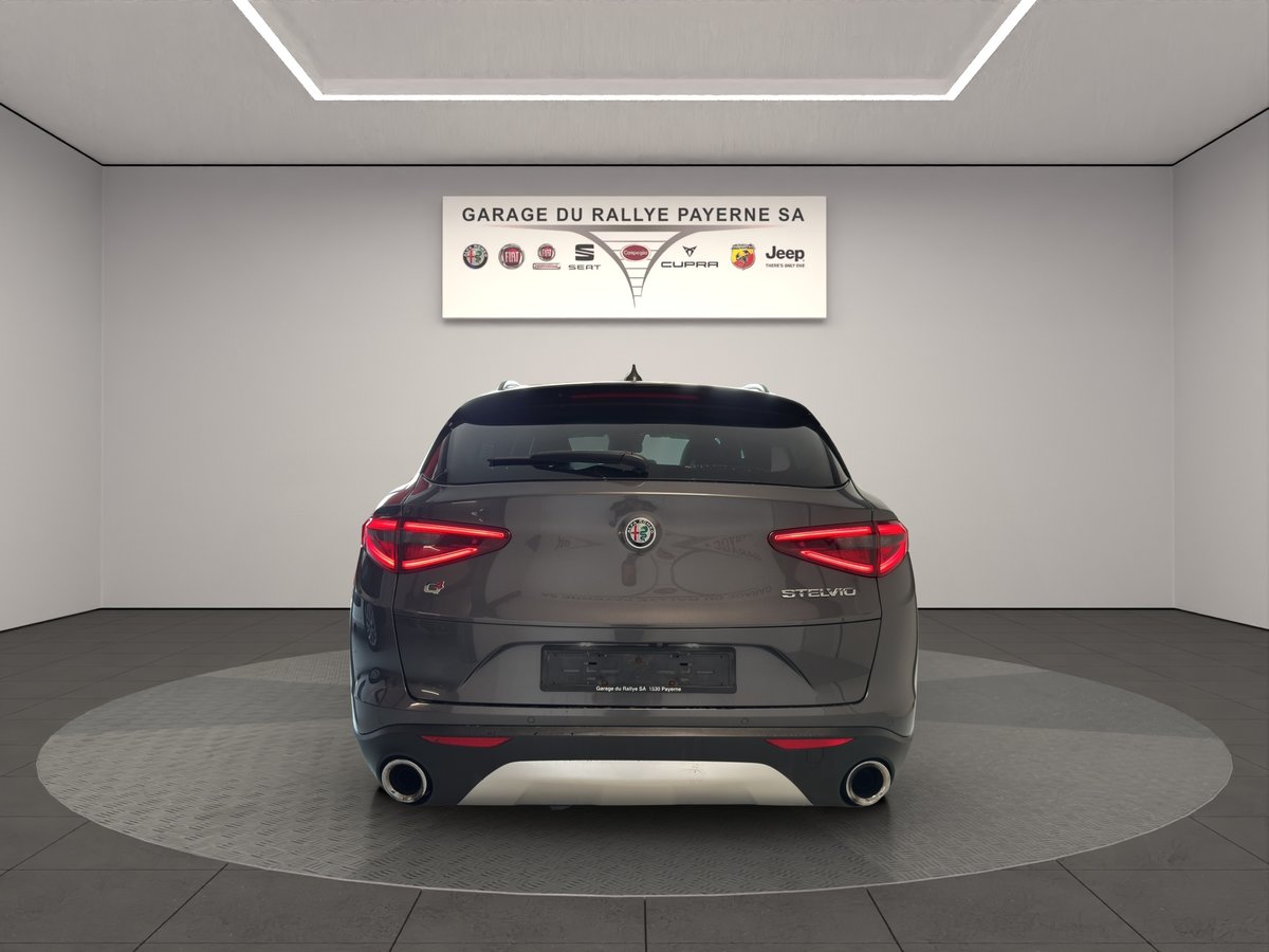 ALFA ROMEO Stelvio 2.0 Super Q4 Automatic, Petrol, Second hand / Used, Automatic - 4