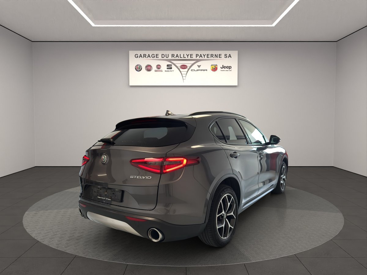 ALFA ROMEO Stelvio 2.0 Super Q4 Automatic, Petrol, Second hand / Used, Automatic - 5