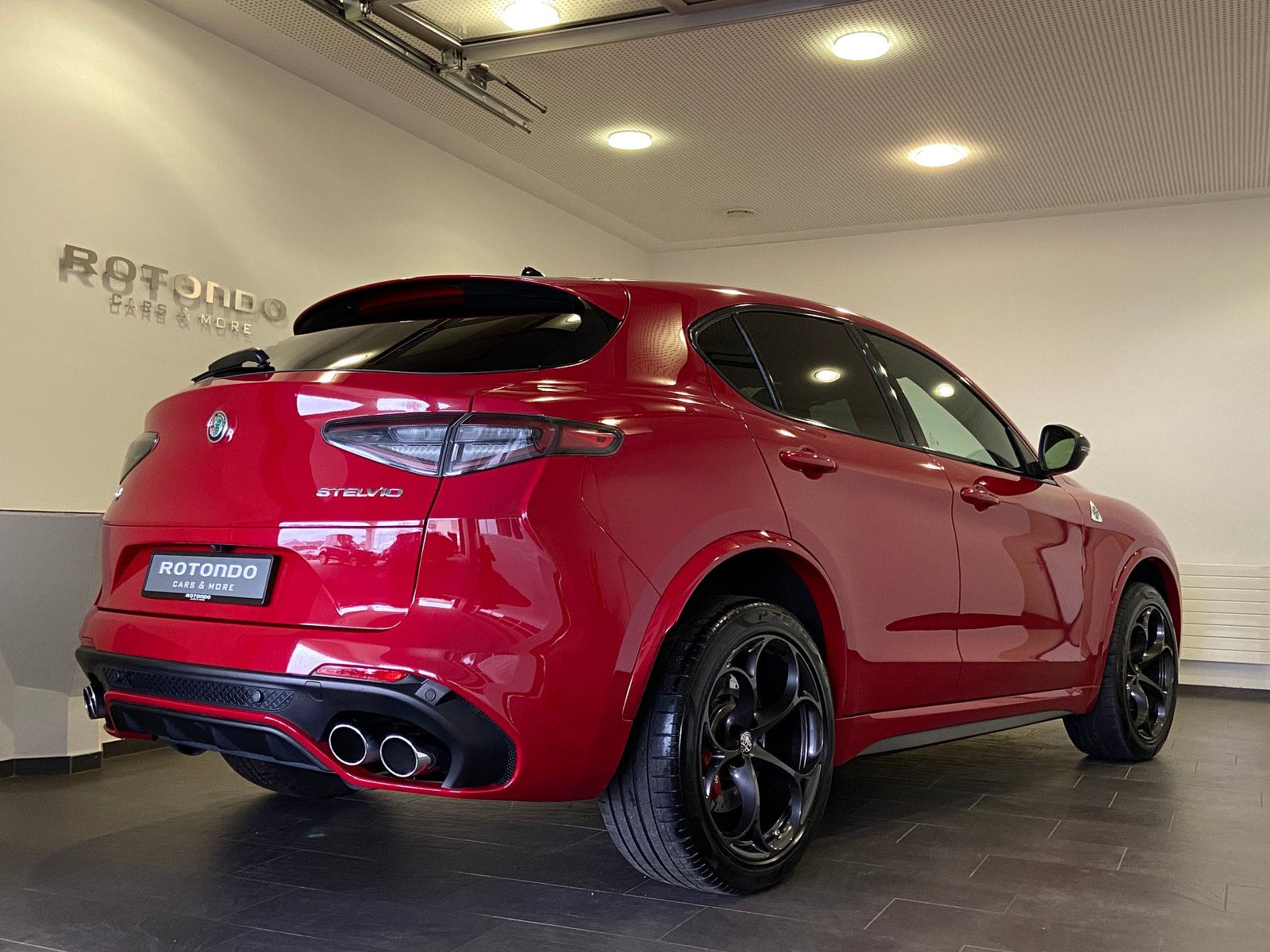 ALFA ROMEO Stelvio 2.9 V6 Quadrifoglio Q4 AT8, Benzin, Occasion / Gebraucht, Automatik - 2