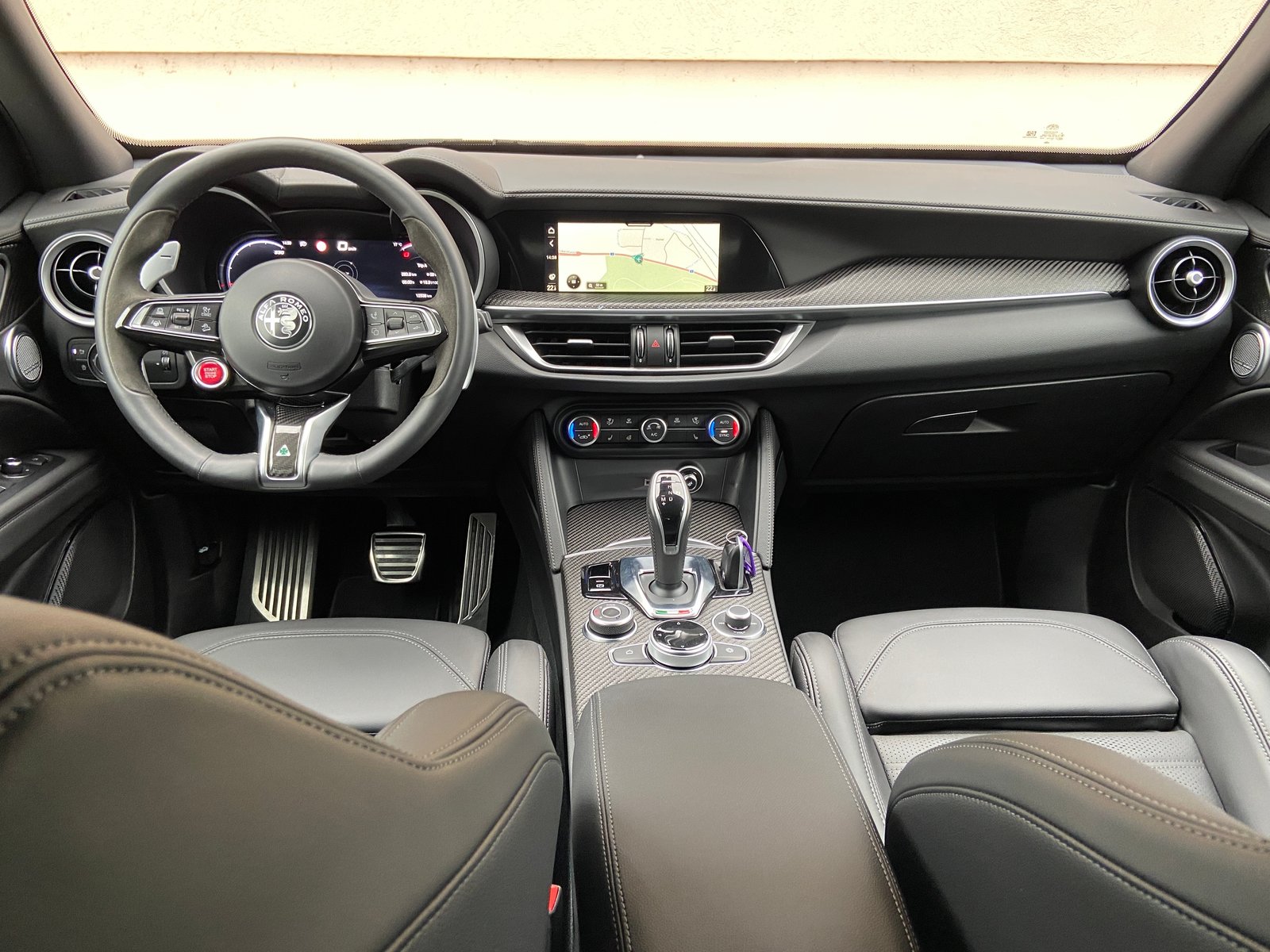 ALFA ROMEO Stelvio 2.9 V6 Quadrifoglio Q4 AT8, Benzin, Occasion / Gebraucht, Automatik - 3
