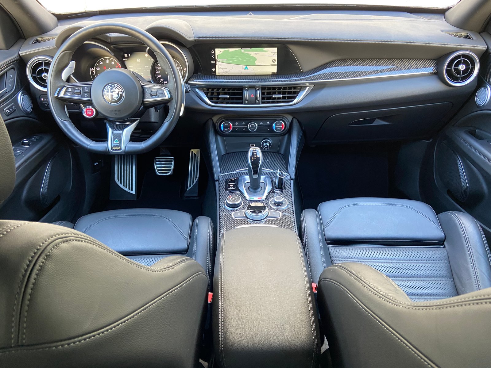 ALFA ROMEO Stelvio 2.9 V6 Quadrifoglio Sky Q4, Essence, Occasion / Utilisé, Automatique - 4