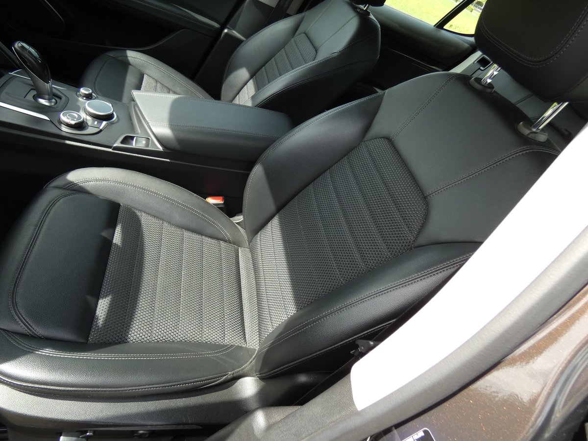 ALFA ROMEO Stelvio 2.0 Super Q4 Automatic, Benzin, Occasion / Gebraucht, Automatik - 6
