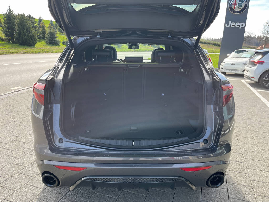 ALFA ROMEO Stelvio 2.0 Q4 280 Veloce Premium Sky, Benzin, Occasion / Gebraucht, Automatik - 7
