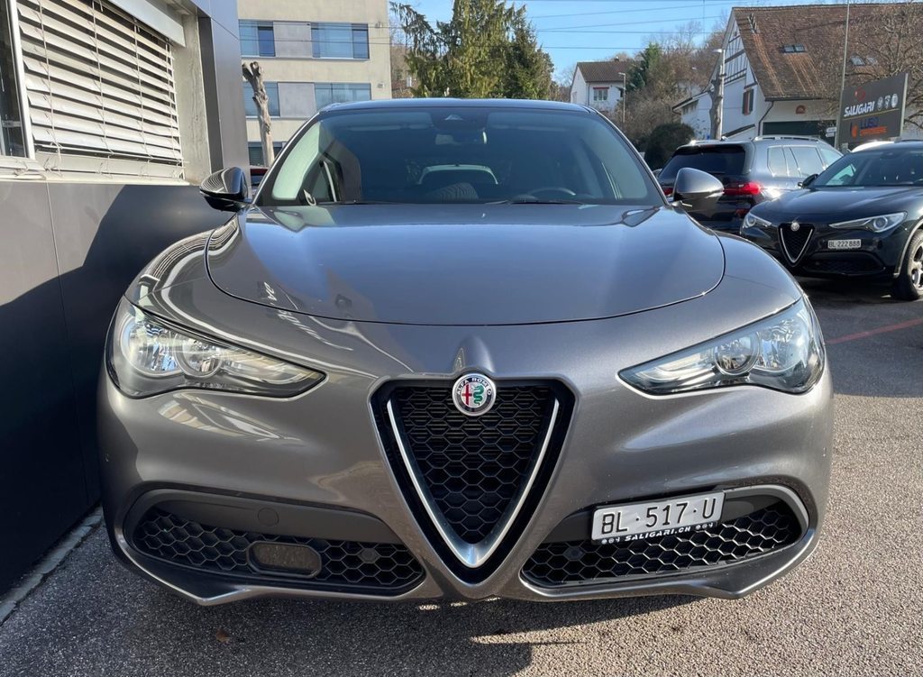 ALFA ROMEO Stelvio 2.0 Q4 Business, Petrol, Second hand / Used, Automatic - 5