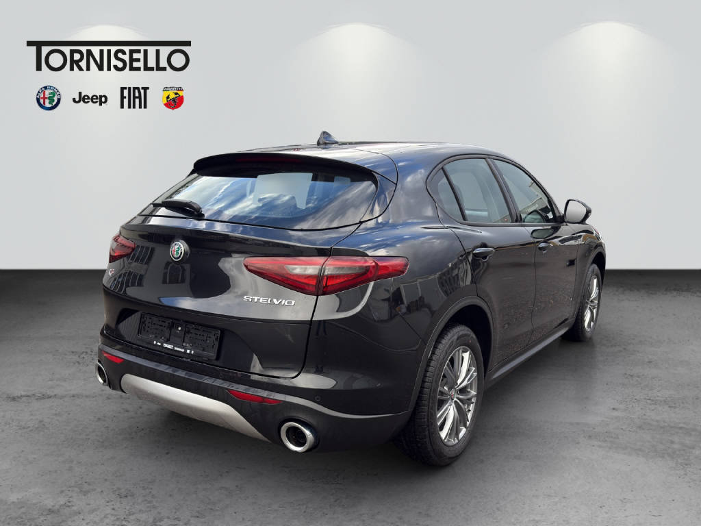 ALFA ROMEO Stelvio 2.2 D Q4 190 Business, Diesel, Occasioni / Usate, Automatico - 4
