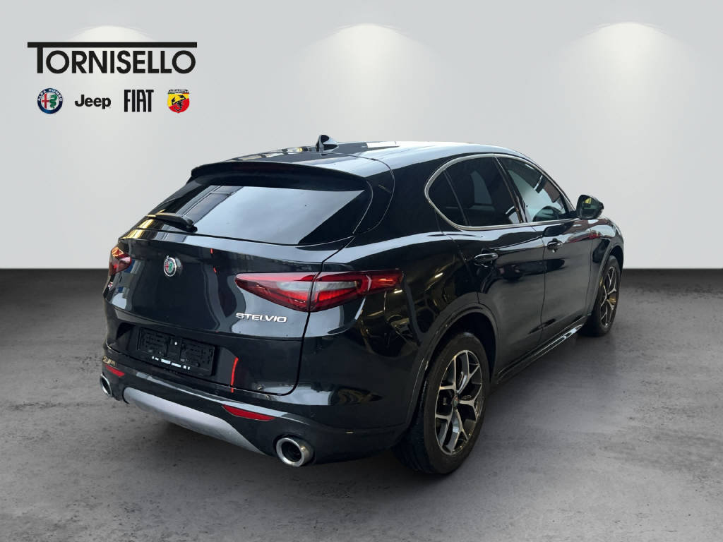 ALFA ROMEO Stelvio 2.2 D Q4 210 TI, Diesel, Occasioni / Usate, Automatico - 4