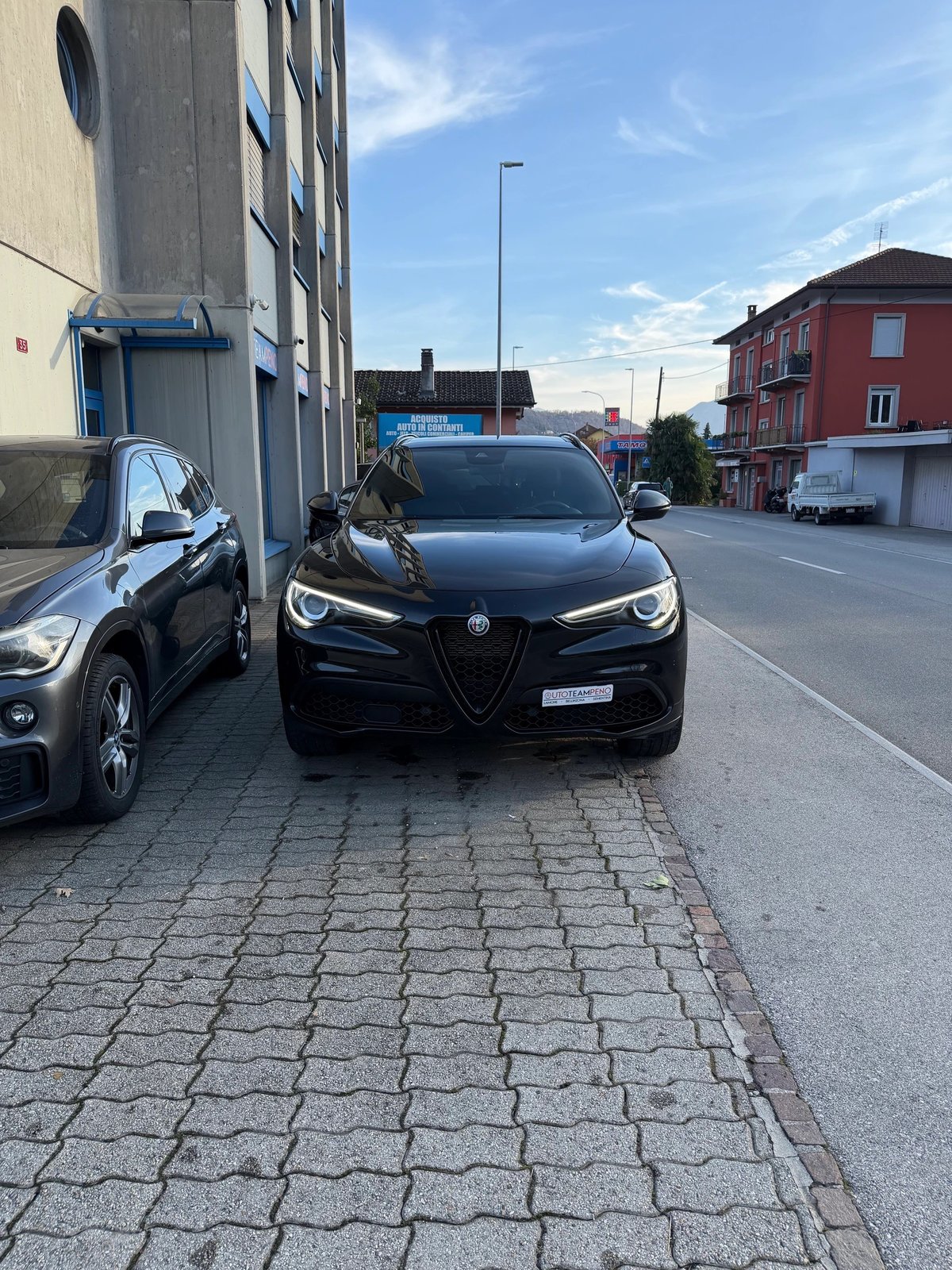 ALFA ROMEO Stelvio 2.0 TI Q4 Automatic, Essence, Occasion / Utilisé, Automatique - 2
