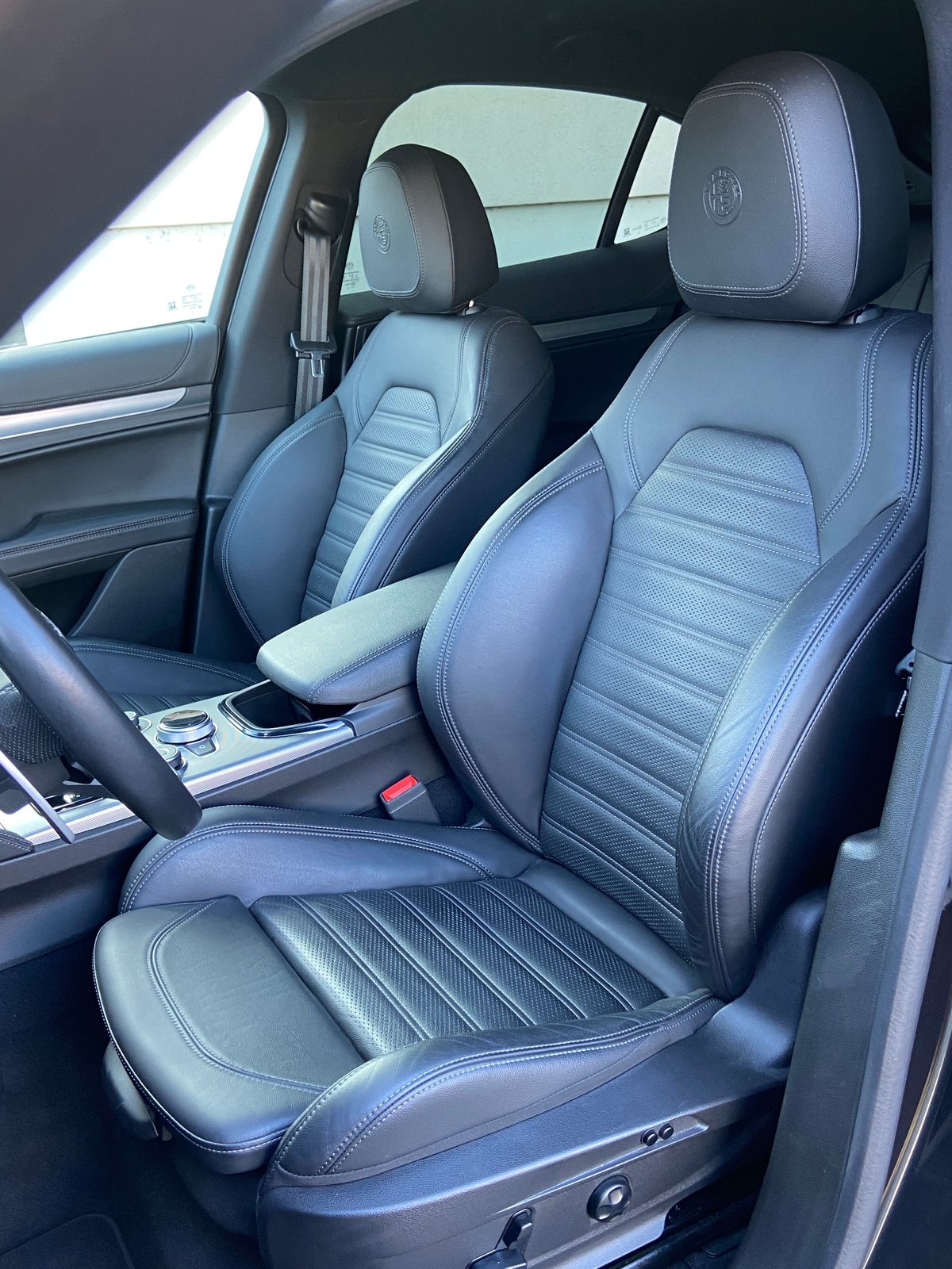 ALFA ROMEO Stelvio 2.2 JTDM Veloce Pack Premium 21 Q4 AT8, Diesel, Occasion / Utilisé, Automatique - 7