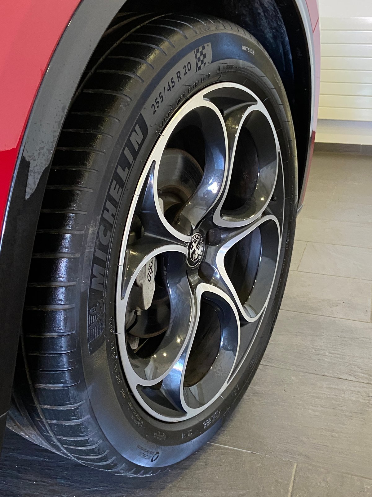 ALFA ROMEO Stelvio 2.0 Veloce Q4 AT8, Essence, Occasion / Utilisé, Automatique - 4