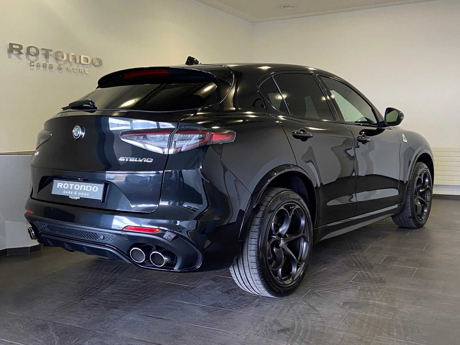 ALFA ROMEO Stelvio 2.9 V6 Quadrifoglio Q4 AT8, Benzina, Occasioni / Usate, Automatico - 2