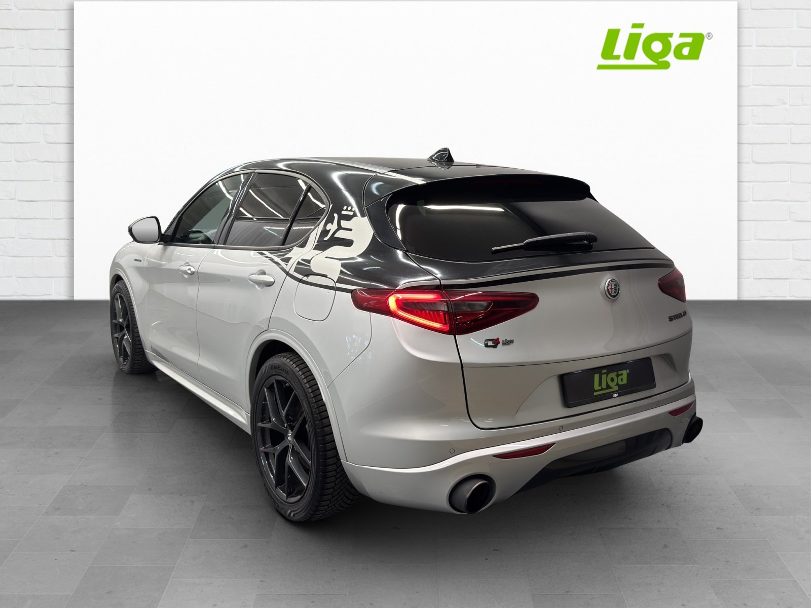 ALFA ROMEO Stelvio 2.0 Q4 280 Veloce, Essence, Occasion / Utilisé, Automatique - 4