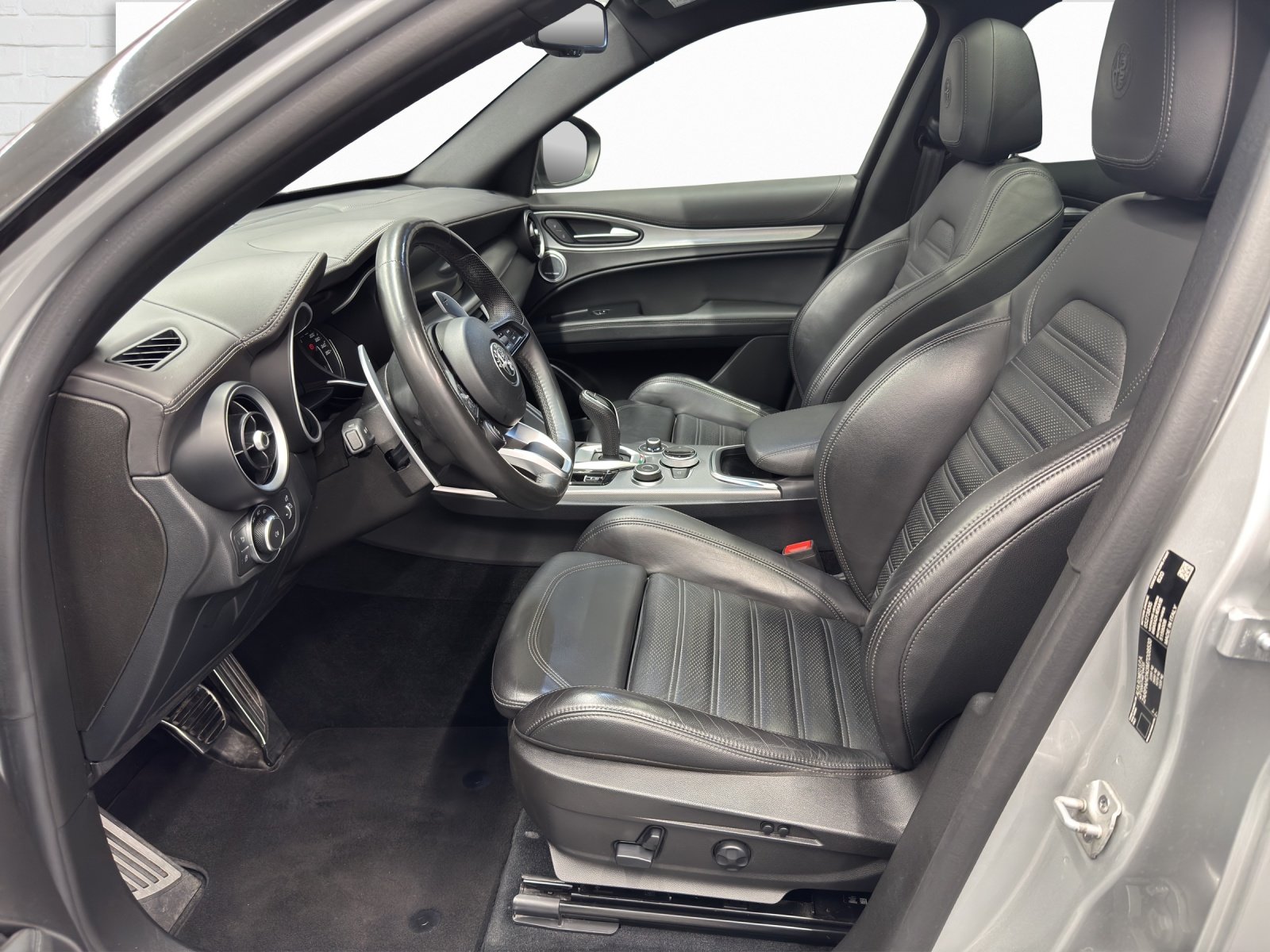 ALFA ROMEO Stelvio 2.0 Q4 280 Veloce, Essence, Occasion / Utilisé, Automatique - 7