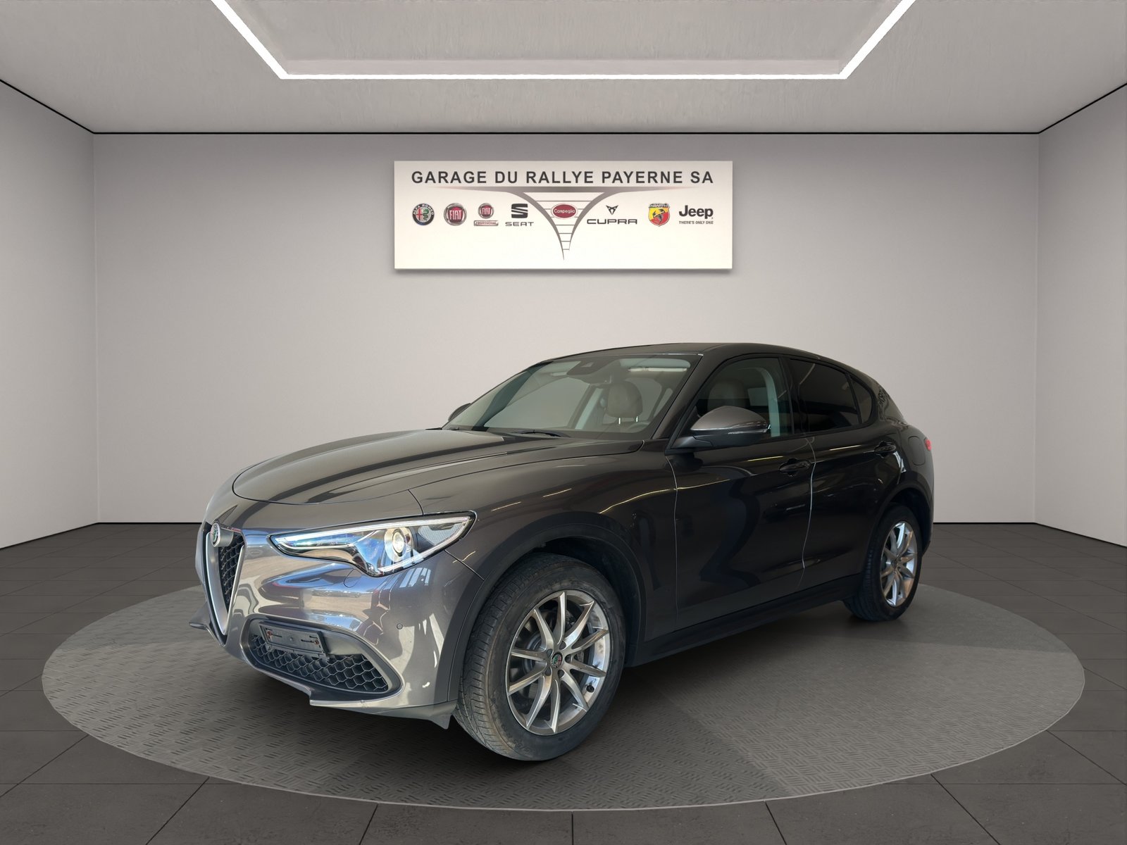 ALFA ROMEO Stelvio 2.0 Super Q4 Automatic, Essence, Occasion / Utilisé, Automatique - 2