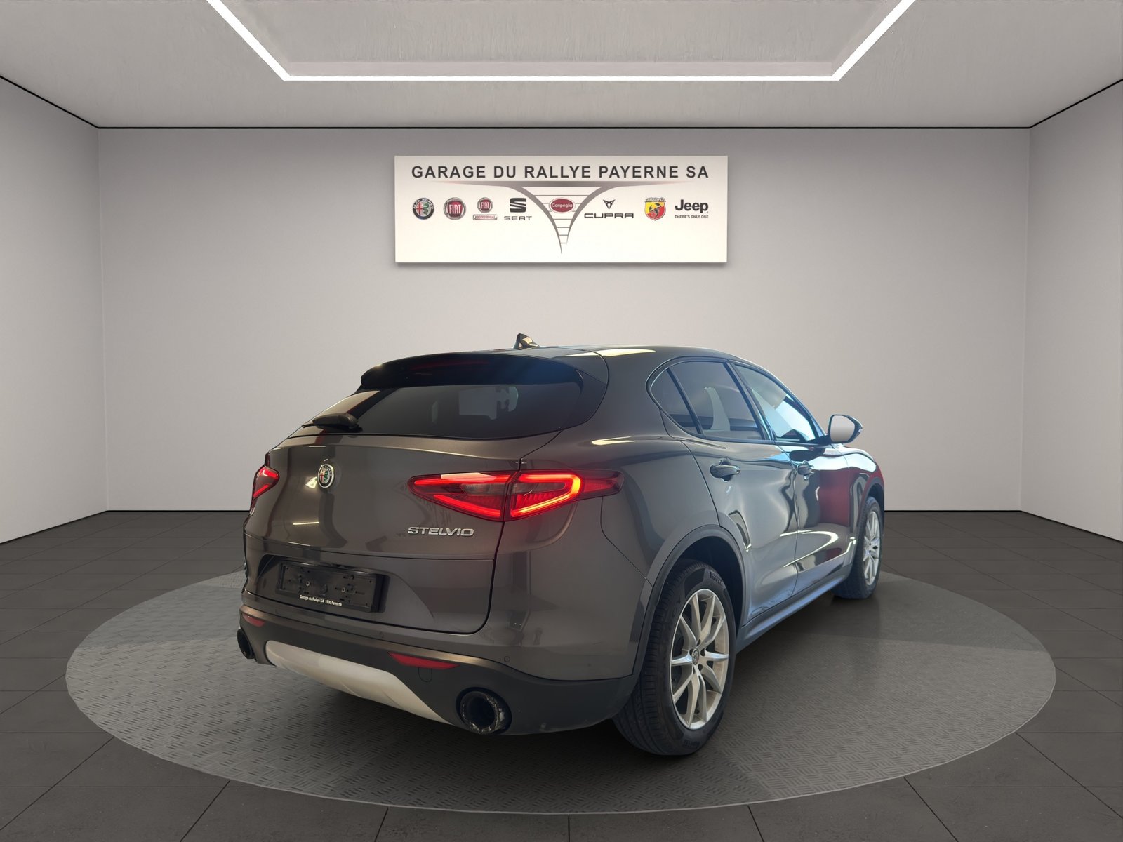 ALFA ROMEO Stelvio 2.0 Super Q4 Automatic, Essence, Occasion / Utilisé, Automatique - 5