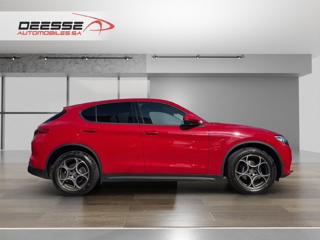 ALFA ROMEO Stelvio 2.0 Sprint Q4 Q4 Automatic, Benzin, Occasion / Gebraucht, Automatik - 4