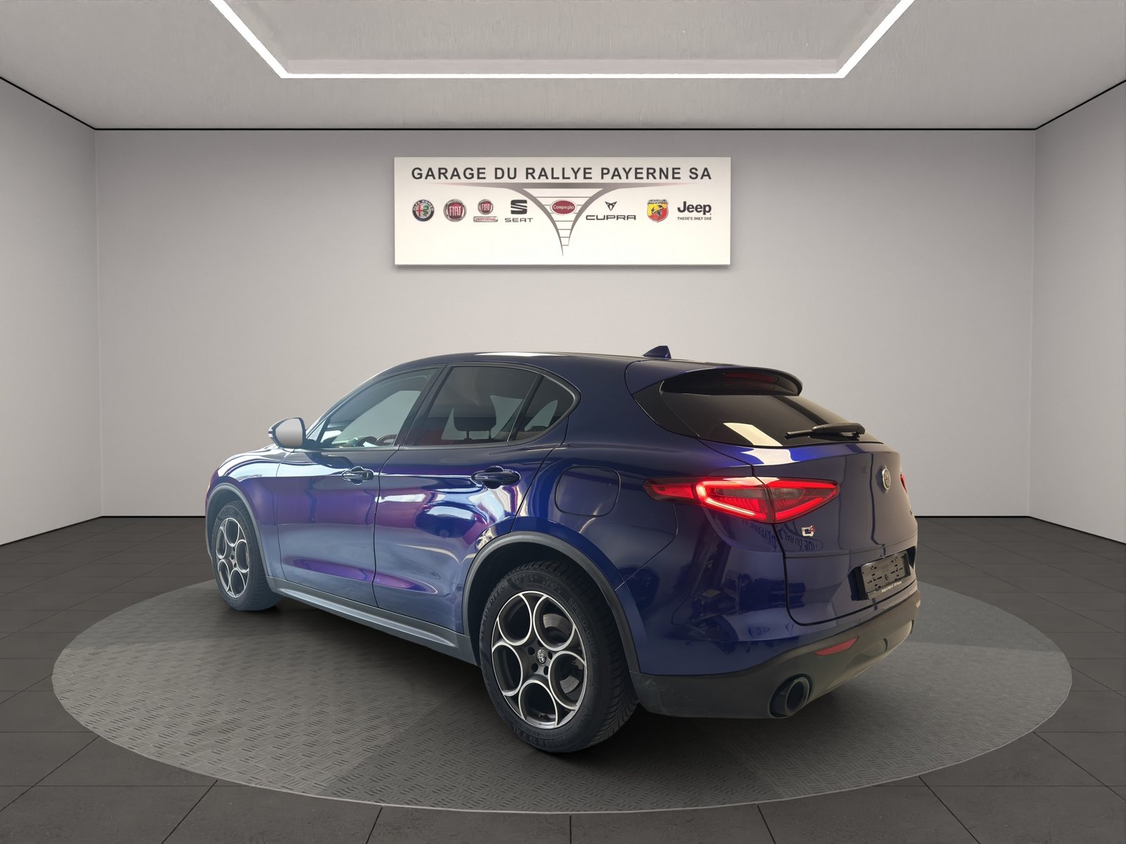 ALFA ROMEO Stelvio 2.0 Business Q4 Automatic, Benzin, Occasion / Gebraucht, Automatik - 3