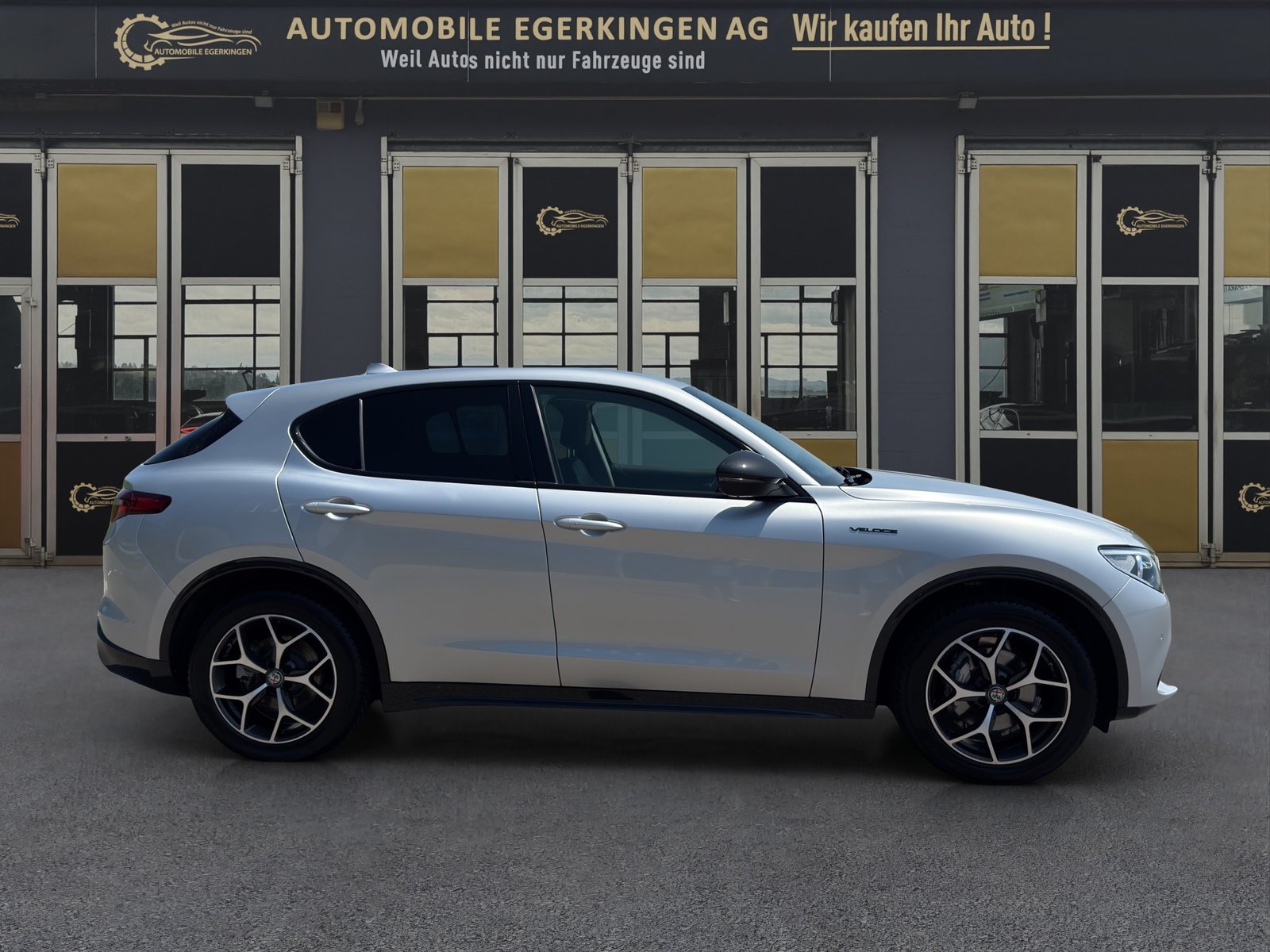 ALFA ROMEO Stelvio 2.0 TI Q4 Automatic, Essence, Occasion / Utilisé, Automatique - 4