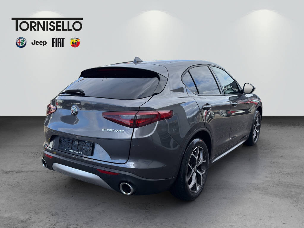 ALFA ROMEO Stelvio 2.2 D Q4 190 Business, Diesel, Second hand / Used, Automatic - 4
