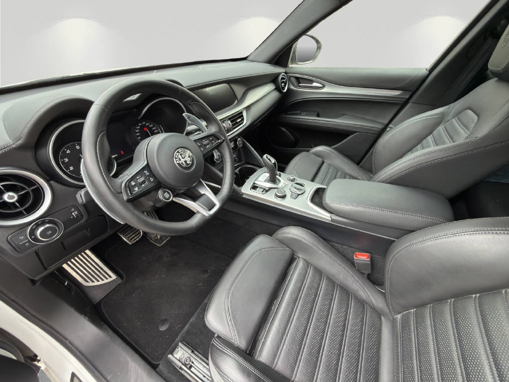 ALFA ROMEO Stelvio 2.0 Q4 280 Veloce Sky, Essence, Occasion / Utilisé, Automatique - 6