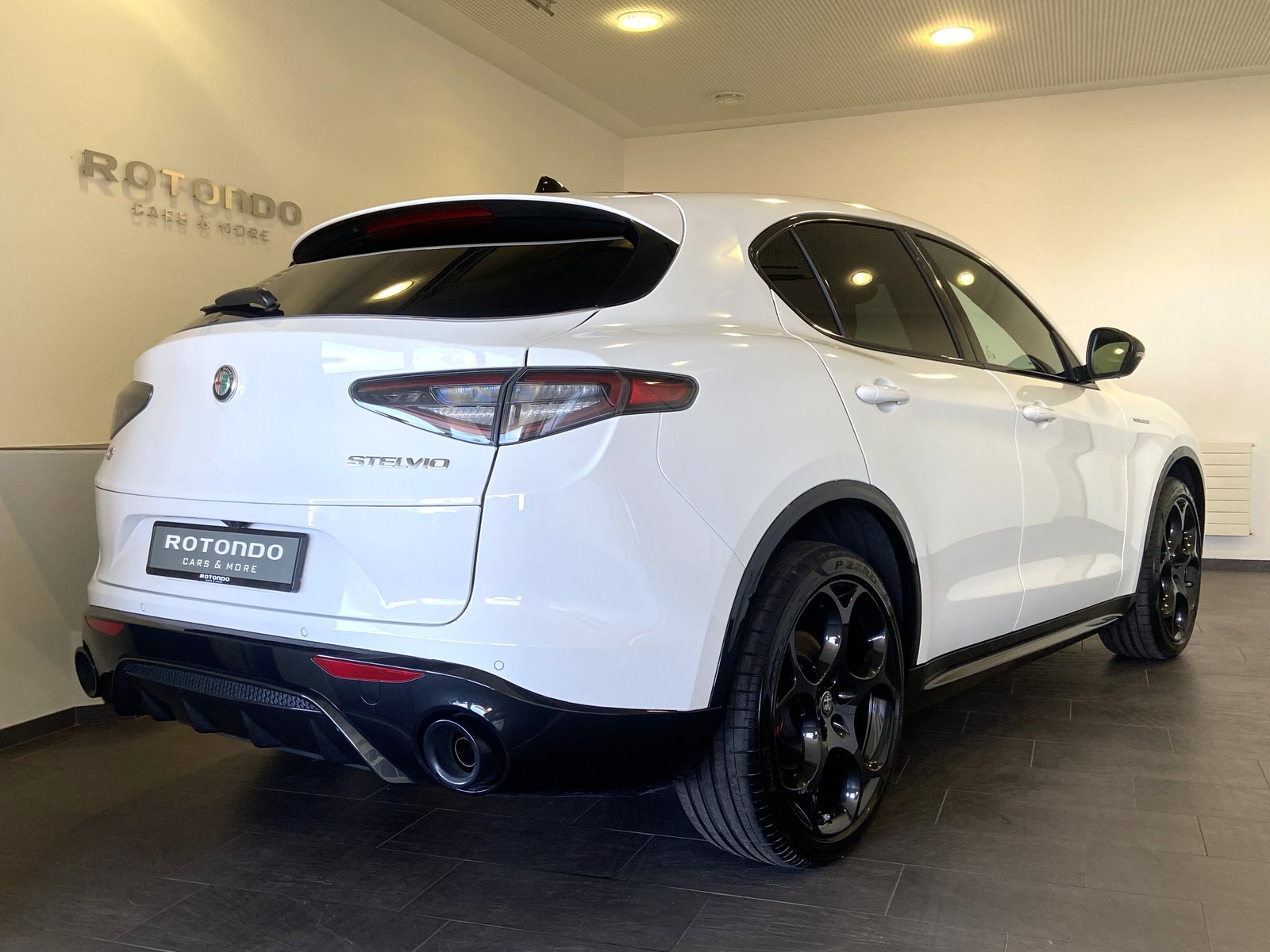 ALFA ROMEO Stelvio 2.0 Veloce Premium Sky Q4 AT8, Essence, Occasion / Utilisé, Automatique - 2