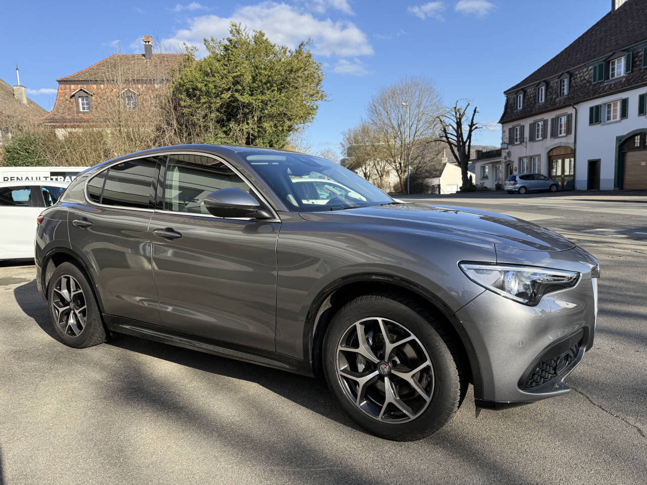 ALFA ROMEO Stelvio 2.0 Q4 280 Super, Benzin, Occasion / Gebraucht, Automatik - 4
