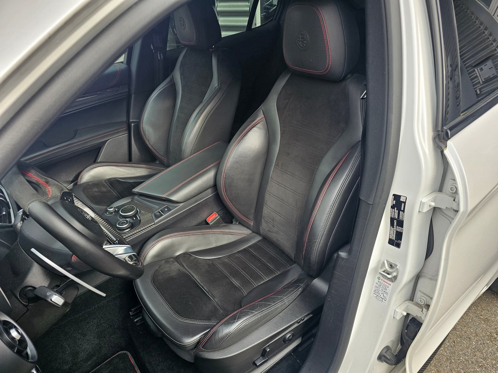 ALFA ROMEO Stelvio 2.9 V6 Quadrifoglio, Essence, Occasion / Utilisé, Automatique - 6