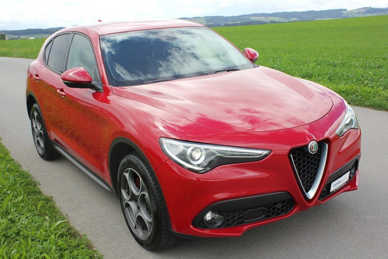 ALFA ROMEO Stelvio 2.2 JTDM Super Q4 Automatic, Diesel, Occasion / Utilisé, Automatique - 2