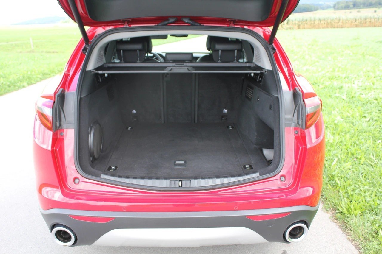 ALFA ROMEO Stelvio 2.2 JTDM Super Q4 Automatic, Diesel, Occasion / Utilisé, Automatique - 5