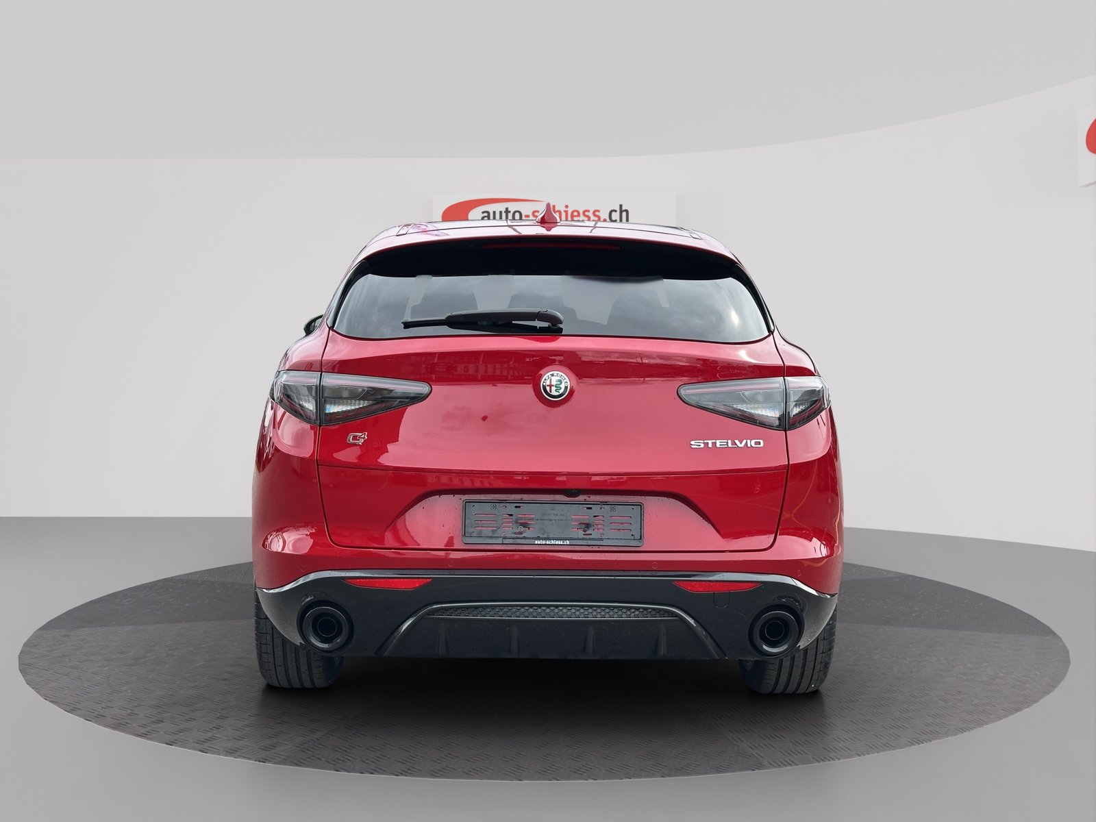 ALFA ROMEO Stelvio 2.0 Competizione Q4 AT8, Petrol, Second hand / Used, Automatic - 4