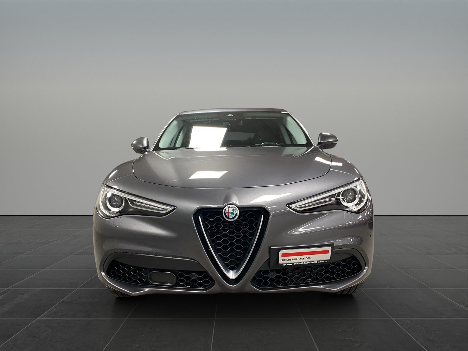 ALFA ROMEO STELVIO 2.0 Q4 280 First Ed, Petrol, Second hand / Used, Automatic - 2