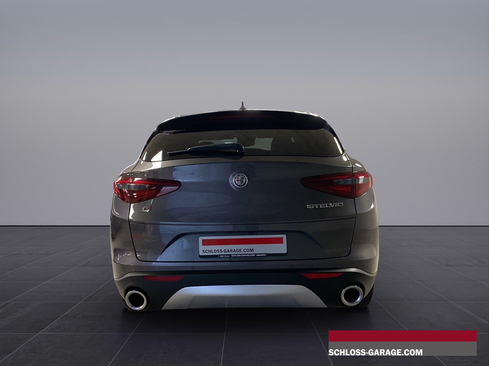 ALFA ROMEO STELVIO 2.0 Q4 280 First Ed, Petrol, Second hand / Used, Automatic - 5
