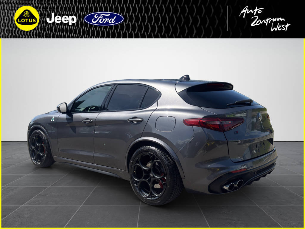 ALFA ROMEO Stelvio 2.9 V6 Biturbo Q4 Quadrifoglio Sky, Petrol, Second hand / Used, Automatic - 3