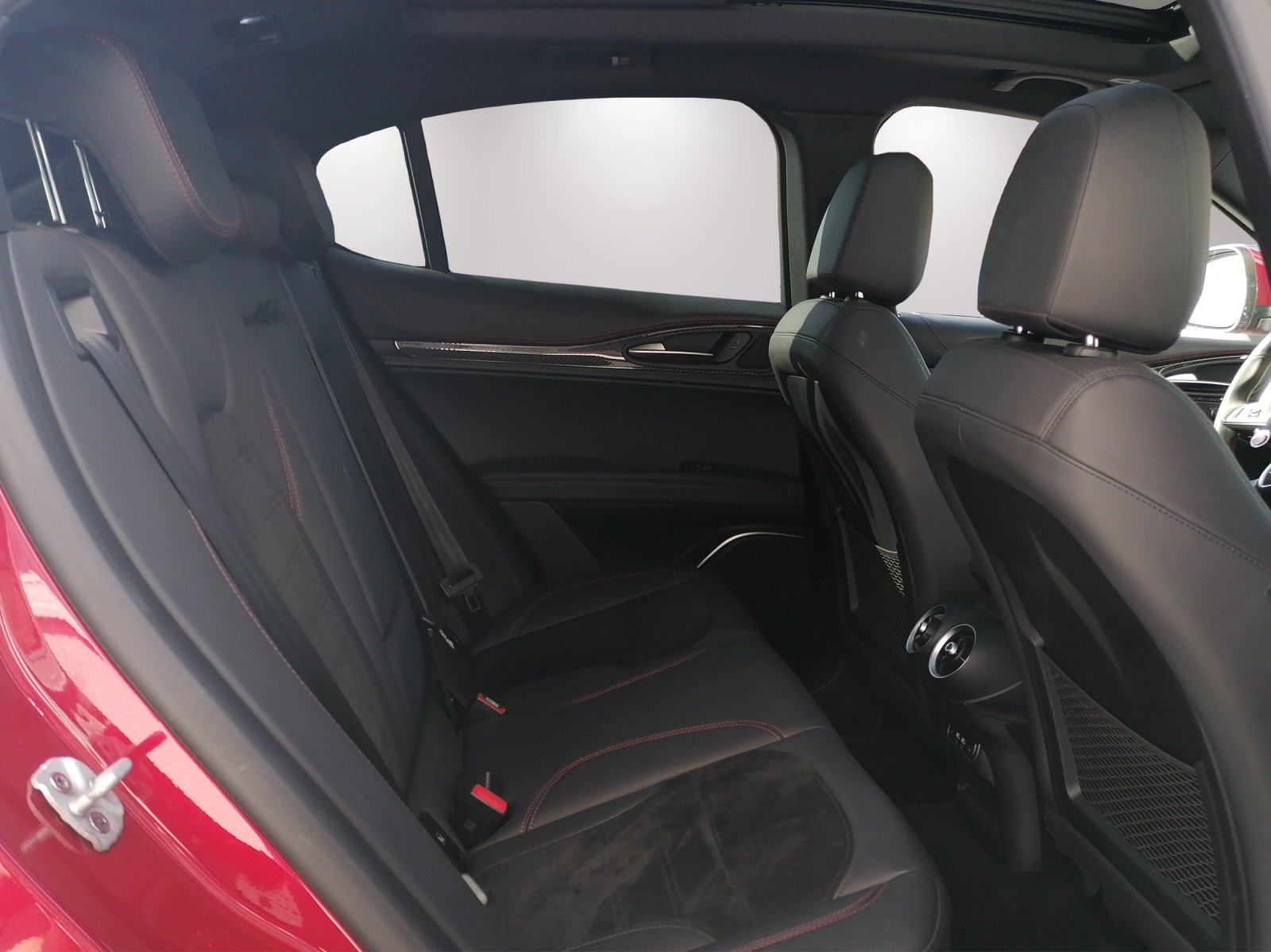 ALFA ROMEO Stelvio 2.9 V6 Biturbo Q4 Quadrifoglio, Petrol, Second hand / Used, Automatic - 7