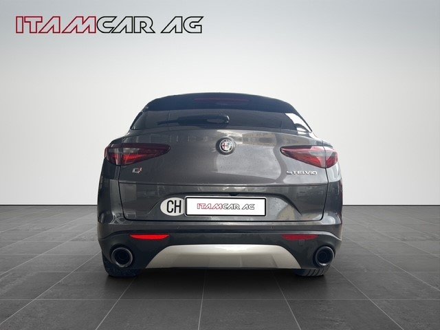 ALFA ROMEO Stelvio 2.0 Q4 280 First Edition, Benzin, Occasion / Gebraucht, Automatik - 6