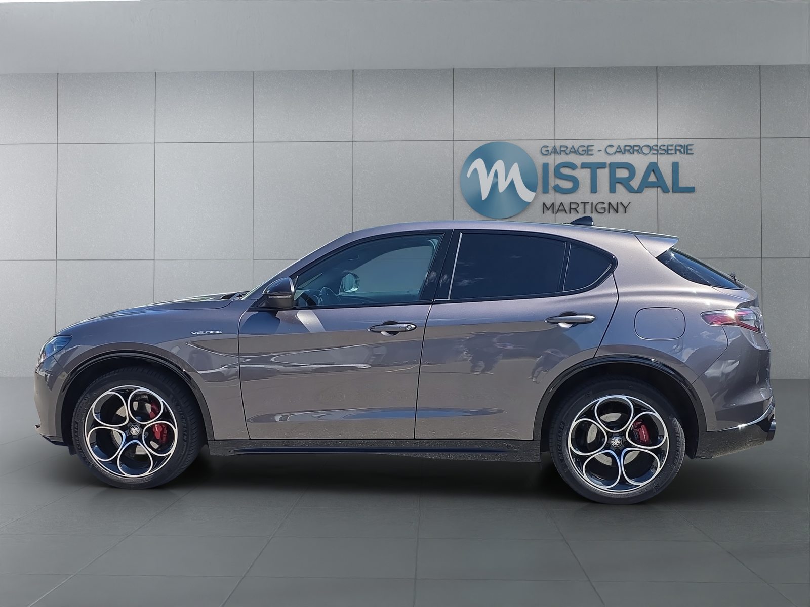 ALFA ROMEO Stelvio 2.0 Q4 280 Veloce, Petrol, Second hand / Used, Automatic - 2
