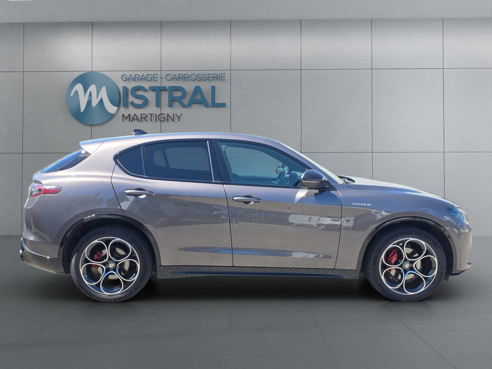ALFA ROMEO Stelvio 2.0 Q4 280 Veloce, Petrol, Second hand / Used, Automatic - 6
