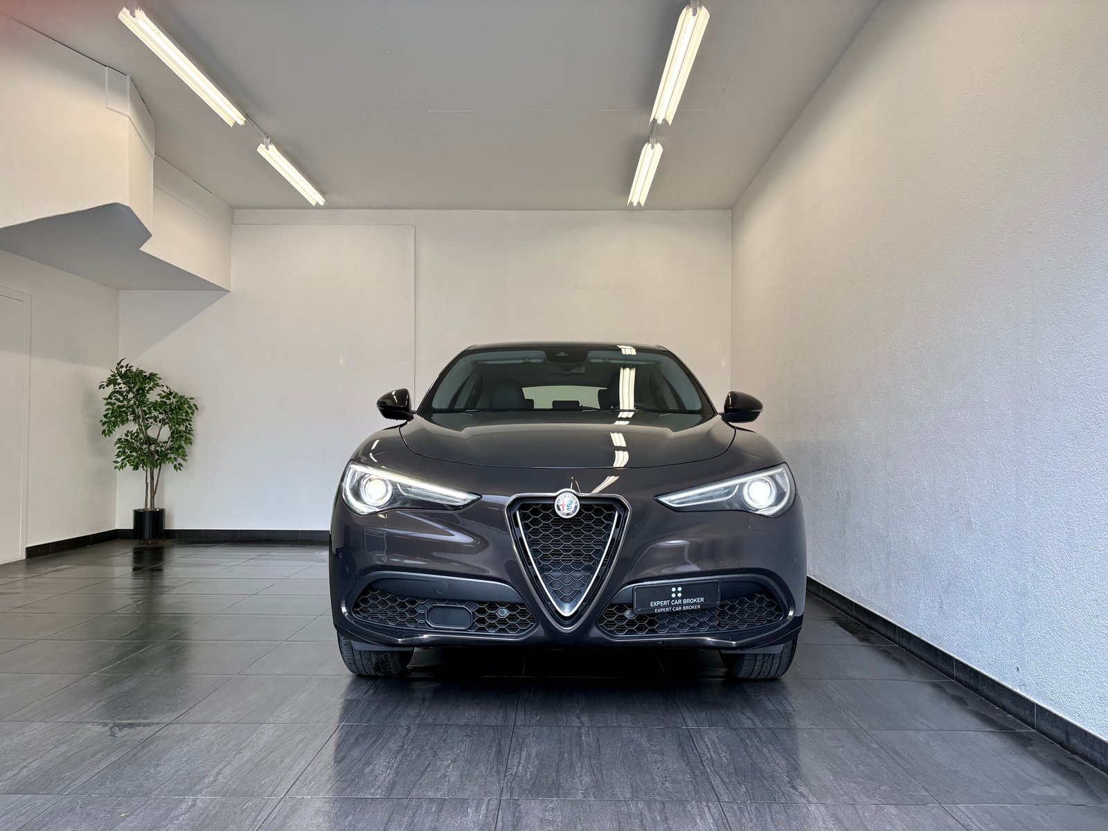 ALFA ROMEO Stelvio 2.0 Super Q4 Automatic, Benzin, Occasion / Gebraucht, Automatik - 4